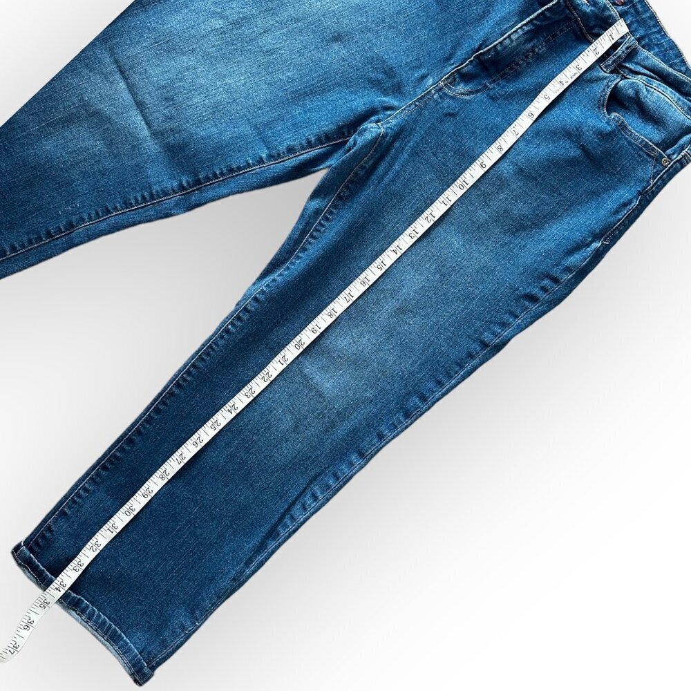 Santana Cropped Jeans - Women's Size 14 - Picture 5 of 9